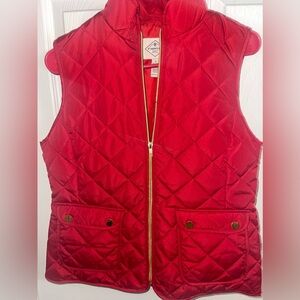 St. John's Bay Women's Red and Gold Gilet
Size Small Quilted Puffer Vest Red NEW